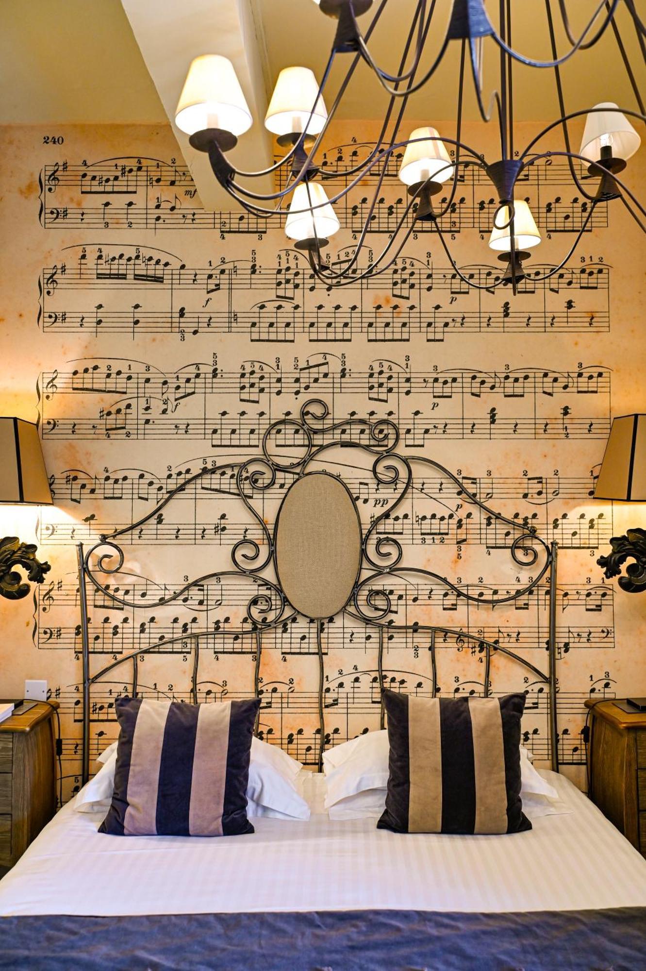 Hotel Gounod Saint-Rémy-de-Provence Esterno foto