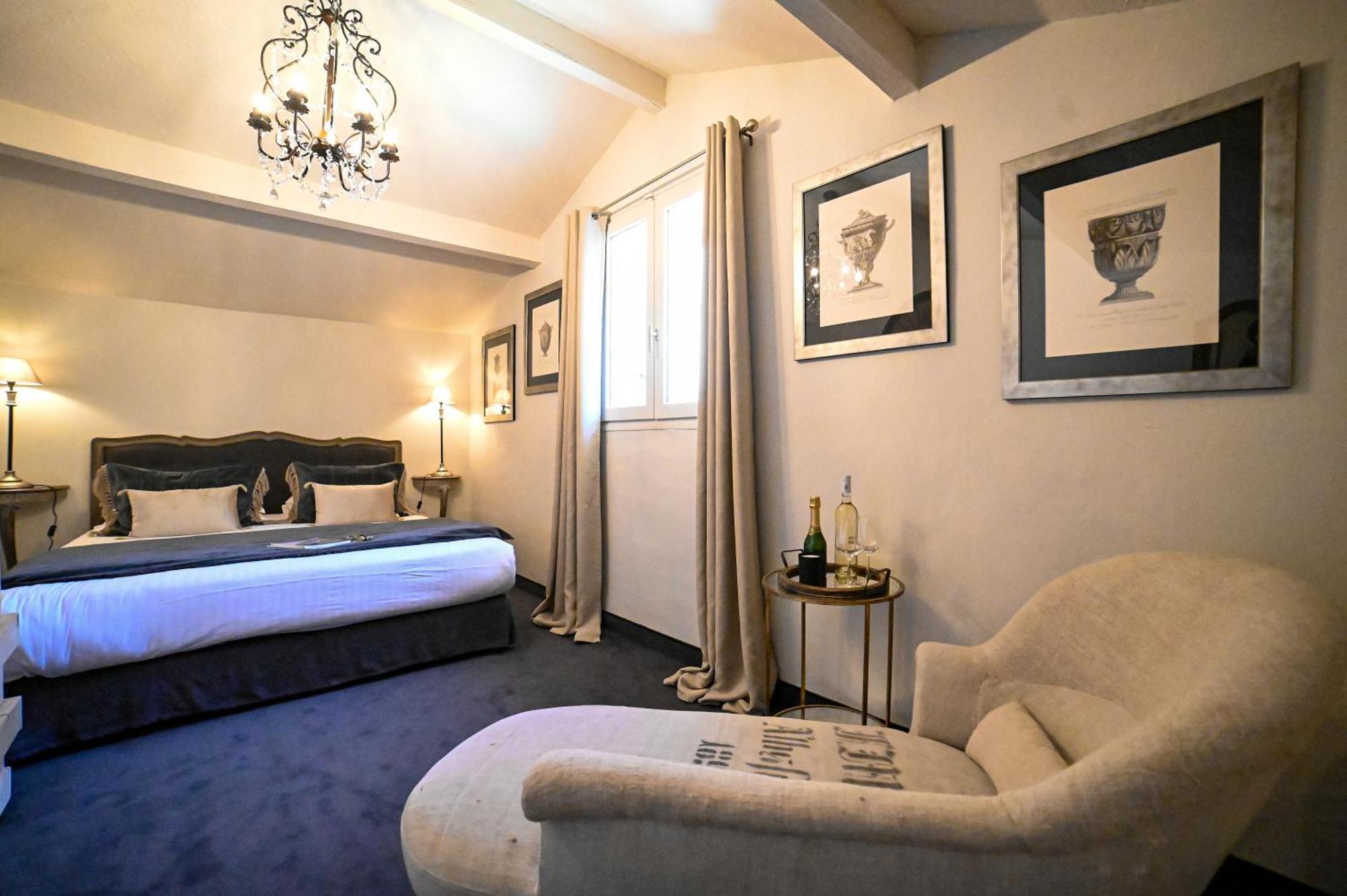 Hotel Gounod Saint-Rémy-de-Provence Esterno foto