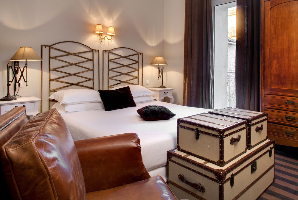 Hotel Gounod Saint-Rémy-de-Provence Esterno foto