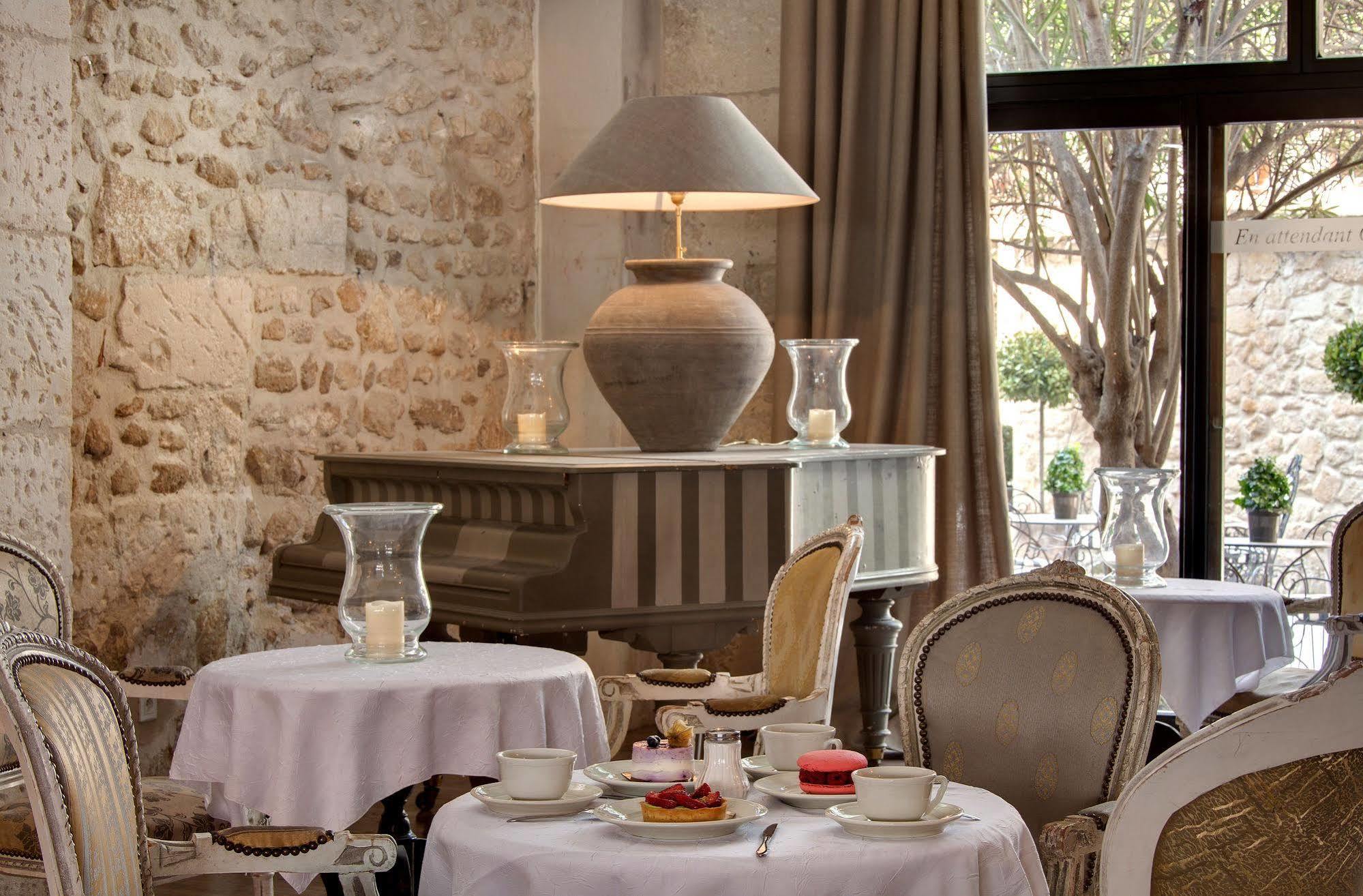 Hotel Gounod Saint-Rémy-de-Provence Esterno foto
